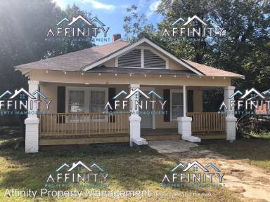 Main picture of 574 Villa Crest Ave