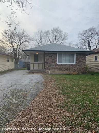 Main picture of 3894 S Randolph St
