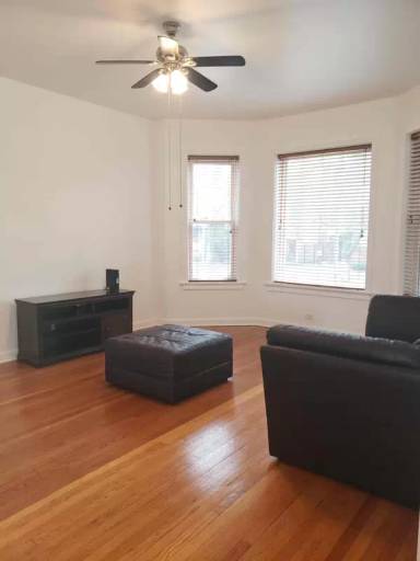 Main picture of 7127 S Eberhart Ave