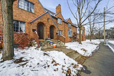 Main picture of 237 Rhoads Ave