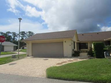Main picture of 2 Stymie Ln