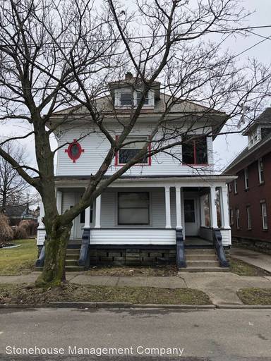 Main picture of 545 E 11th St