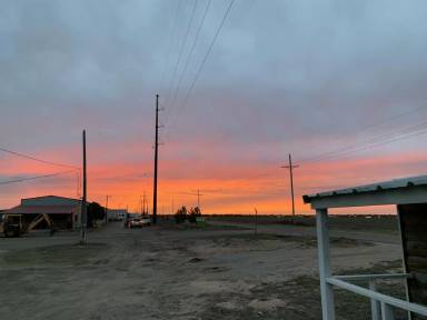 Main picture of 400 SE 58th Ave