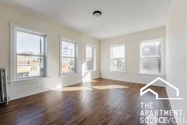 Main picture of 2712 N Milwaukee Ave