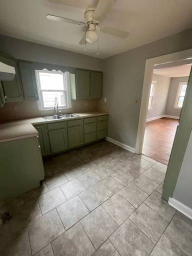 Main picture of 1017 Carlisle Ave