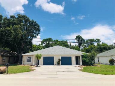 Main picture of 1031 SE 24th Ave