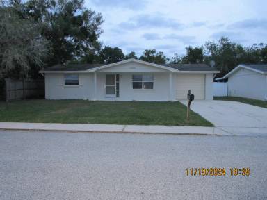 Main picture of 7230 Parrot Dr