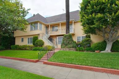 Main picture of 1744 Huntington Dr