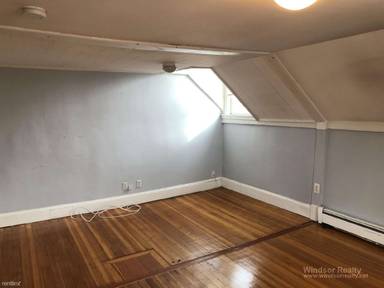 Main picture of 287 Beacon St