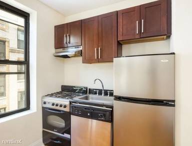 Main picture of 3049 Crescent St