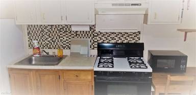 Main picture of 111 16th St