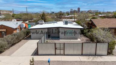 Main picture of 110 N Melwood Ave