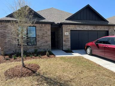 Main picture of 364 Brookview Dr