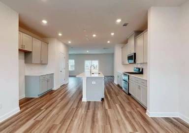 Main picture of 3535 Auburn Curb Rd