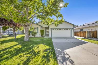 Main picture of 4641 S Cactus Hills Dr