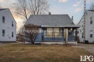 Main picture of 4343 Lyman Ave