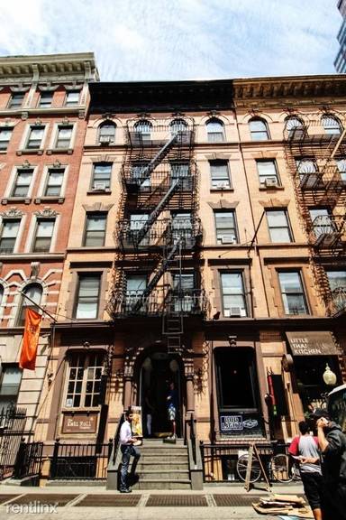Main picture of 229 E 53rd St