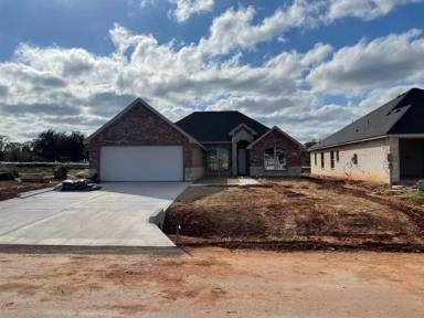 Main picture of 3318 Windcrest Dr