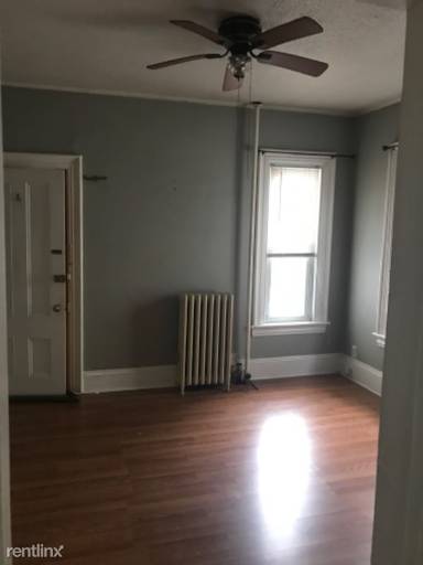 Main picture of 19 21 Webster St