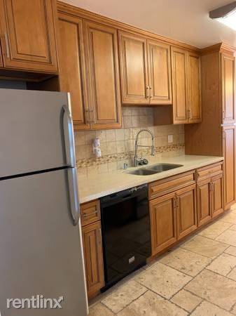 Main picture of 3801 W 4th St