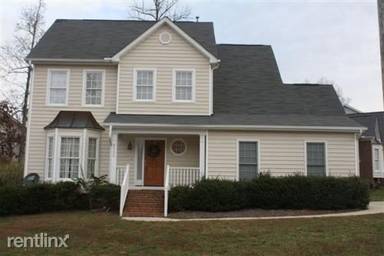 Main picture of 8925 Erinsbrook Dr
