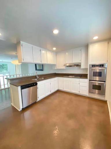 Main picture of 4846 McConnell Ave