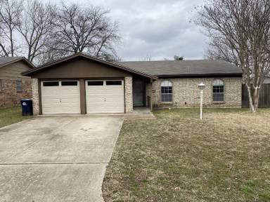 Main picture of 1713 Meadow Oak St