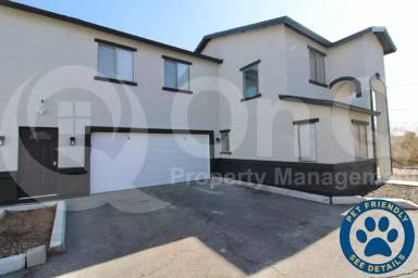 Main picture of 2153 W Morten Ave
