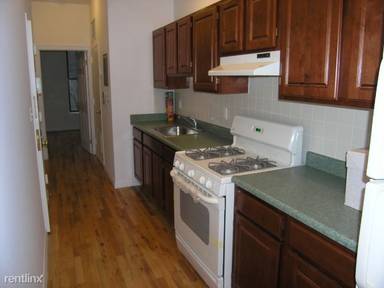 Main picture of 275 W 132nd St