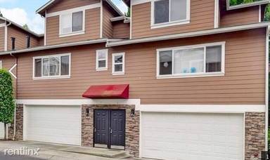 Main picture of 17915 80th Ave NE