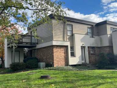 Main picture of 940 Gale Ln