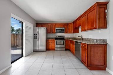Main picture of Heritage Village of Palm Beach Lakes