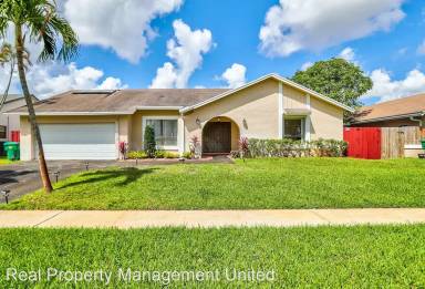 Main picture of 7449 NW 48th Pl