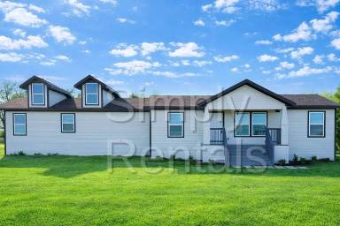 Main picture of 383 McIlrath Rd