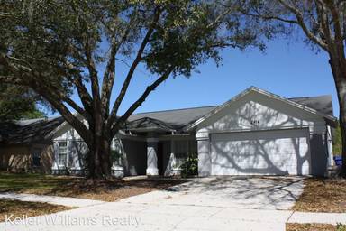 Main picture of 2414 Cedarcrest Pl