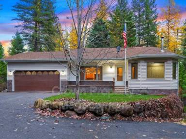 Main picture of 407 Lake Loop Dr