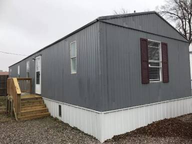 Main picture of 612 W 2nd St