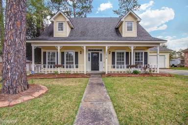 Main picture of 12614 Lake Village Dr