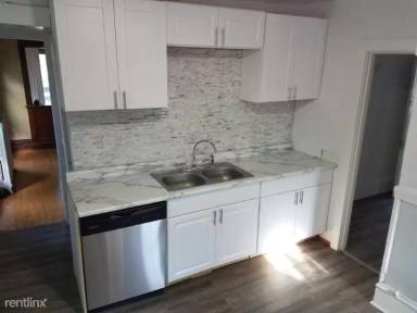 Main picture of 3224 Hennepin Ave