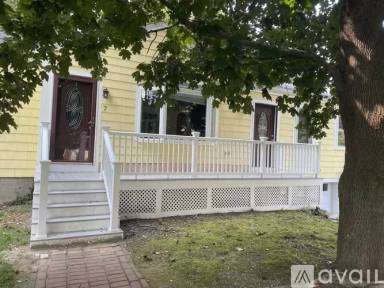 Main picture of 7 Durkee Rd