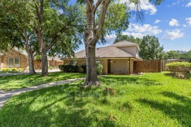 Main picture of 3620 Harwood Ct