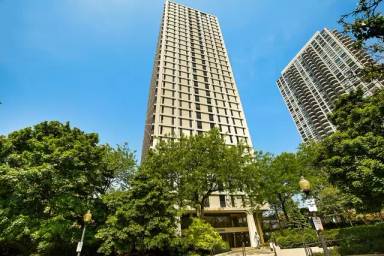 Main picture of Lincoln Park Tower Condominium