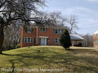 Main picture of 9100 Edgewood Dr