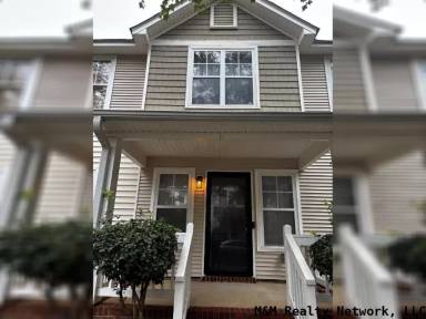 Main picture of 8319 Brickle Ln