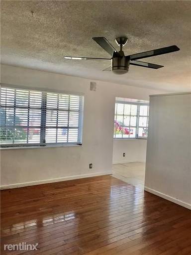 Main picture of 5861 NE 18th Ave