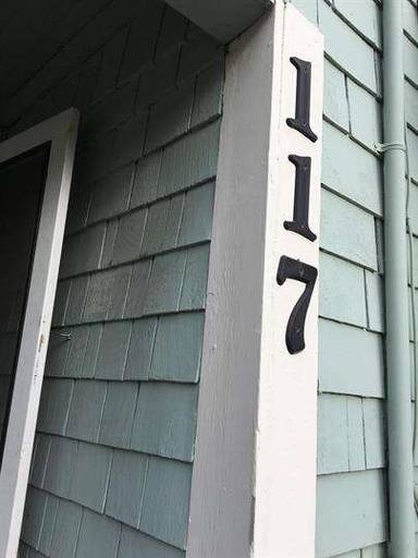 Main picture of 117 Myrtle St