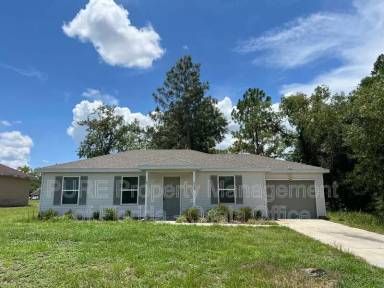 Main picture of 213 Oak Ln
