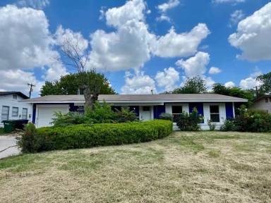 Main picture of 3615 Electra Dr