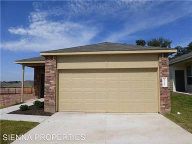 Main picture of 5716 Knoll Pines Pass