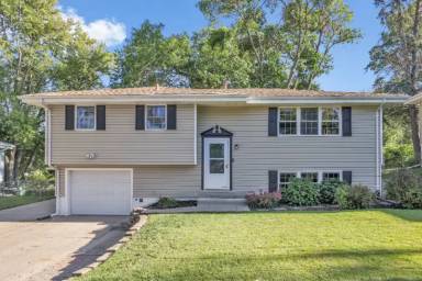 Main picture of 12429 Martha St